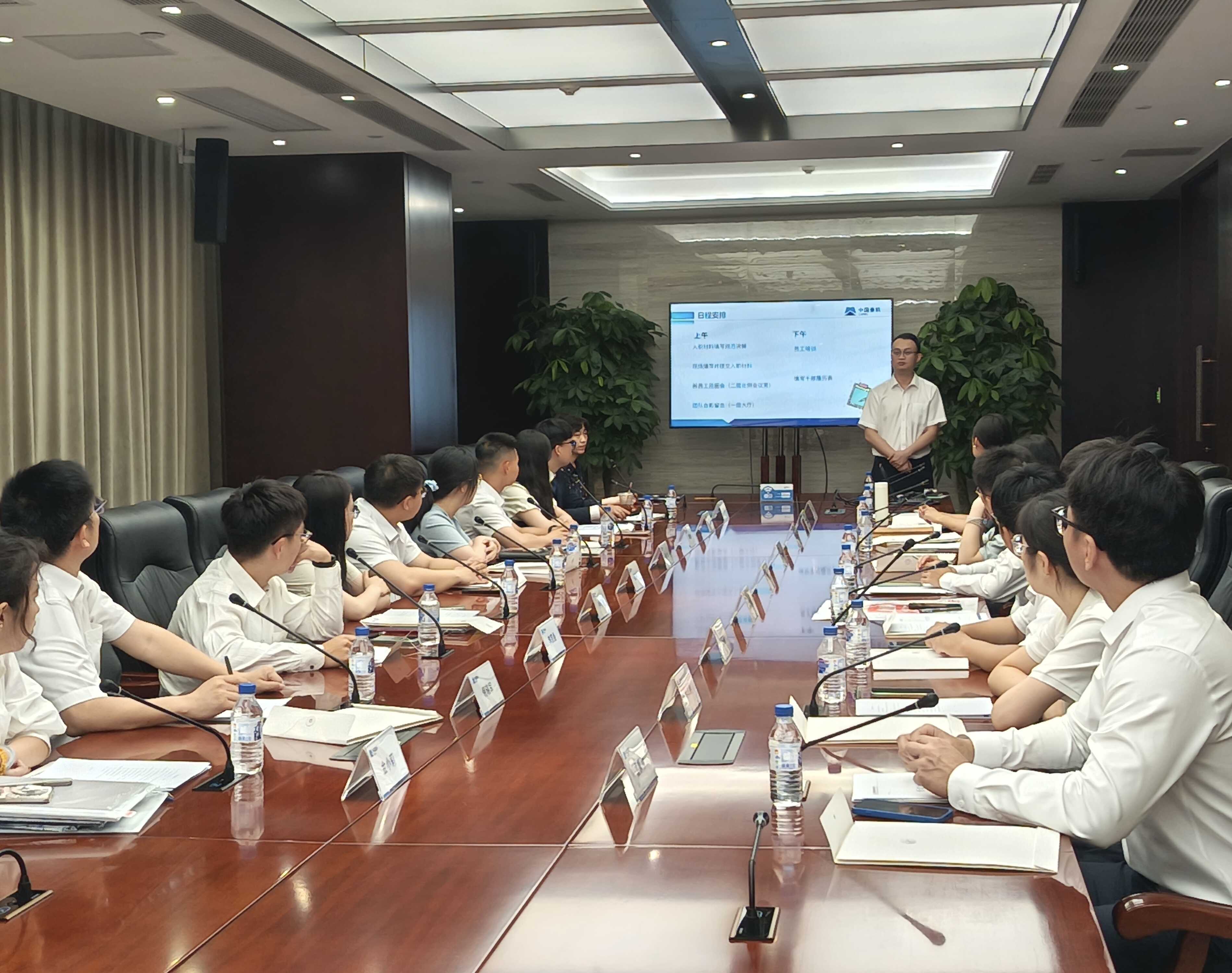 7-1 中国重机组织开展2026年新员工见面会【摄影:李晶晶】微信图片_20260703111559_35_765.jpg